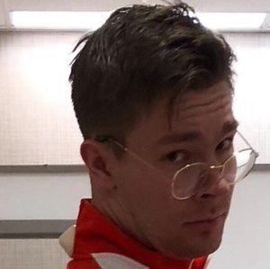 Meet your Posher, James